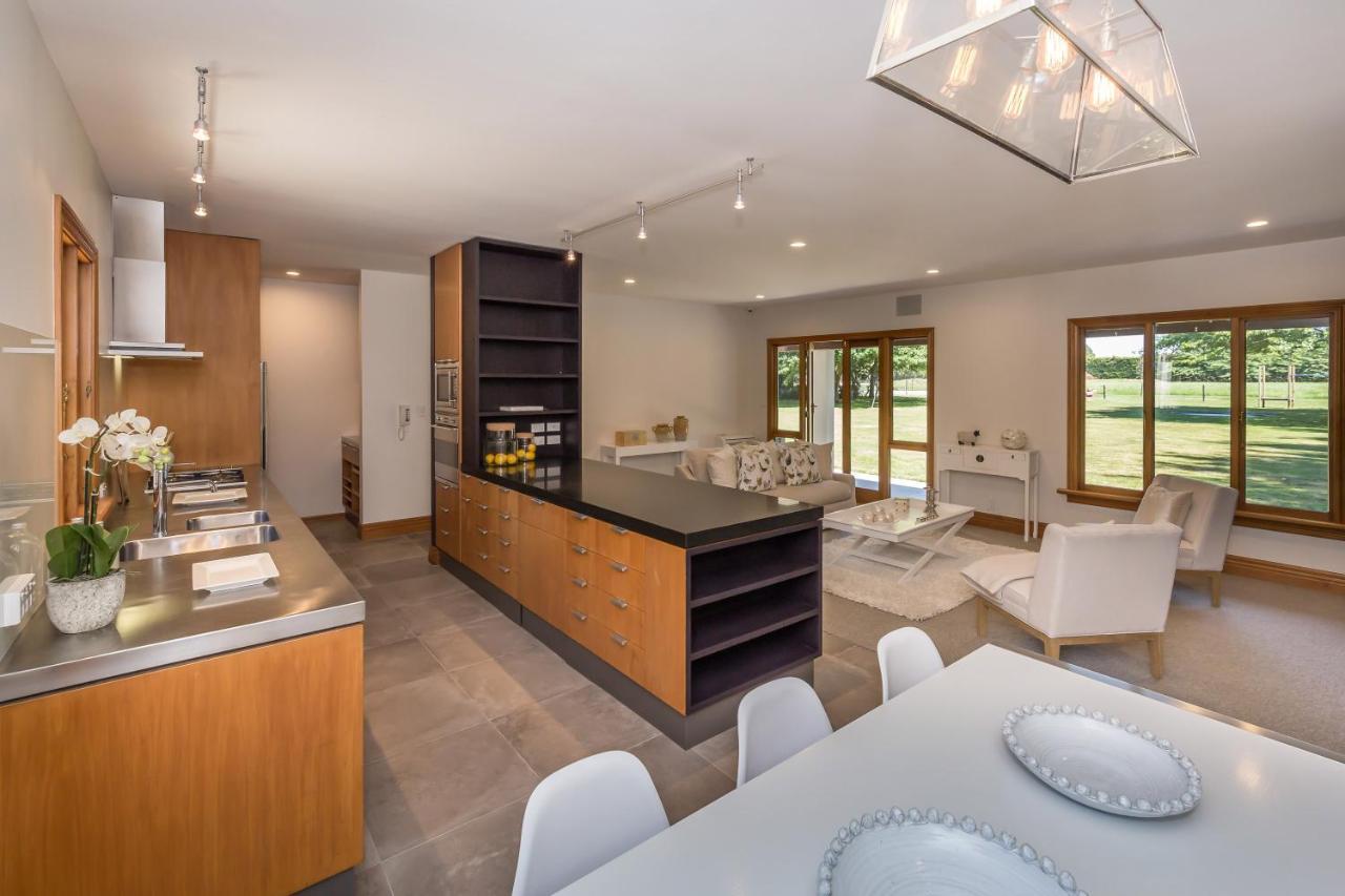 Bond Estate Luxury Accommodation Christchurch Zewnętrze zdjęcie