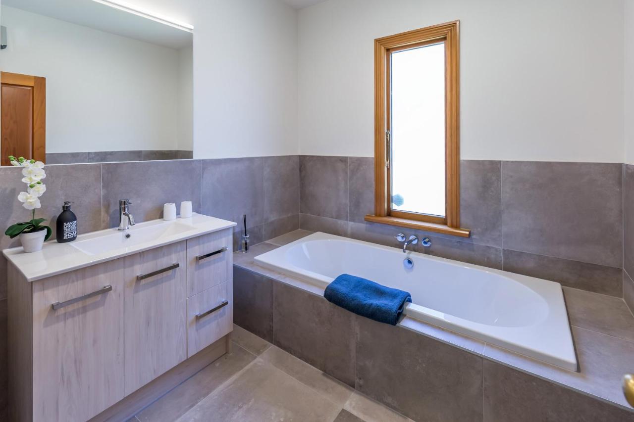 Bond Estate Luxury Accommodation Christchurch Zewnętrze zdjęcie
