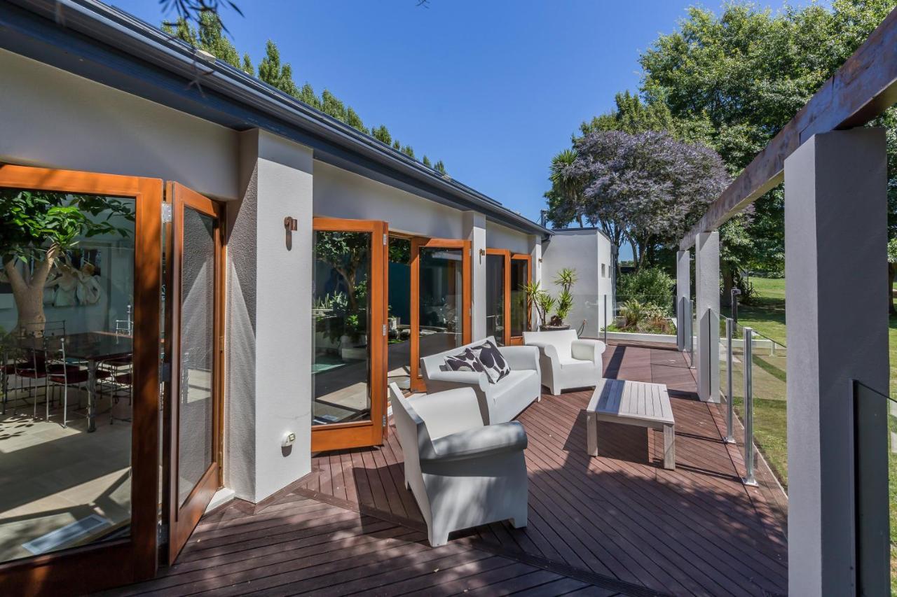 Bond Estate Luxury Accommodation Christchurch Zewnętrze zdjęcie